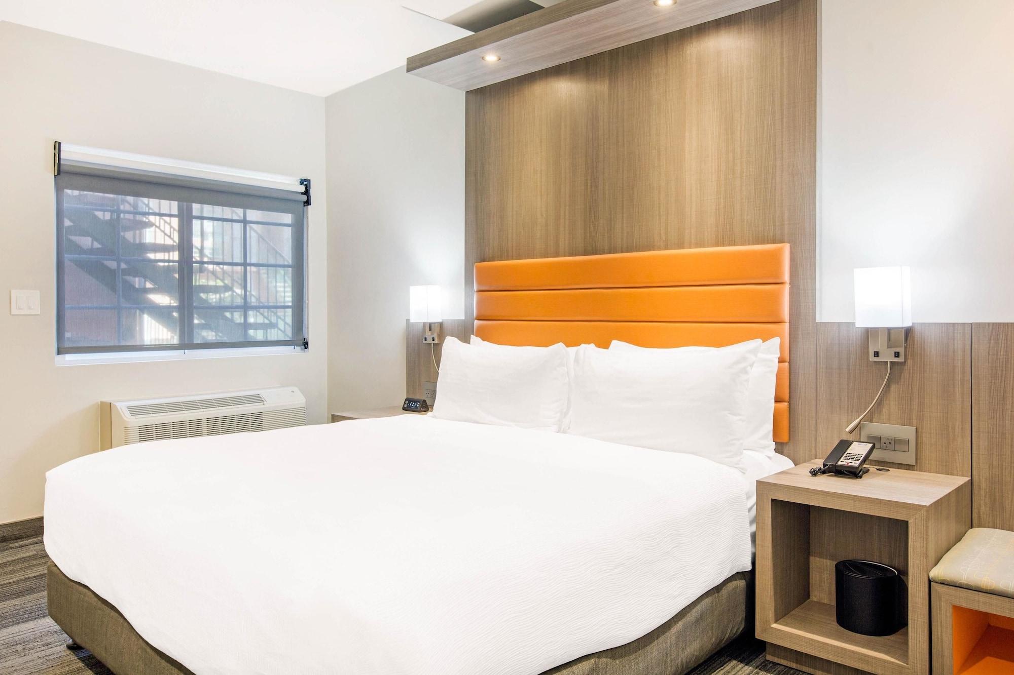 Inn Rodeway Near Melrose Ave Los Angeles